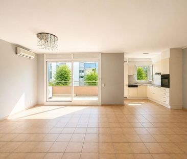 Elegante appartamento di 2,5locali immerso nel verde - Foto 1