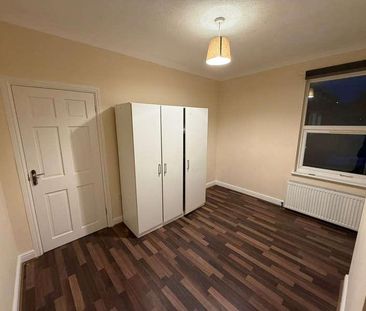 Albert Road, London, SE25 - Photo 4