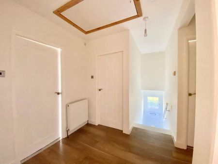 2 bedroom maisonette to rent - Photo 4