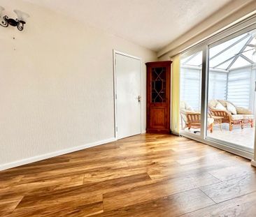 3 bedroom semi-detached house to rent - Photo 5