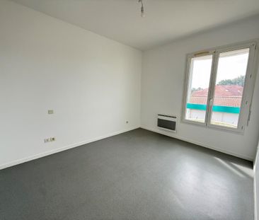 Location Appartement 4 pièces 83m² BISCARROSSE 40600 - Photo 1