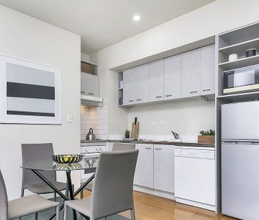 Great city location modern one bedroom apartment - Photo 4