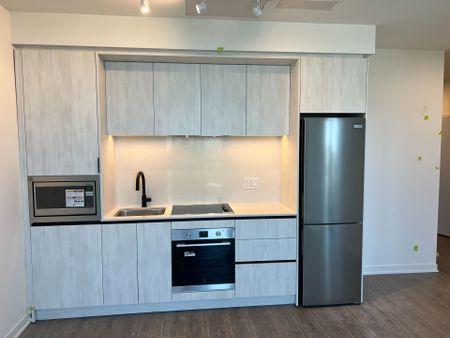 For Lease - 2495 Eglinton Avenue Unit# 2713, Mississauga, Ontario - Photo 3