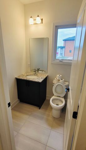 For Lease - 92 Creighton Drive Unit# Main, Loyalist, Ontario - Photo 5