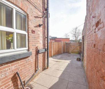 2 bed House - Terraced for Rent - Photo 4