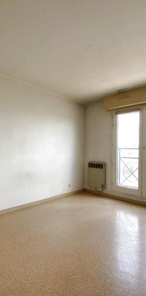 Location Appartement 1 pièce 18m² BORDEAUX 33000 - Photo 2