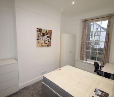 3 Bedroom | 12 North Road East, Flat 2, PL4 6AS - Photo 6