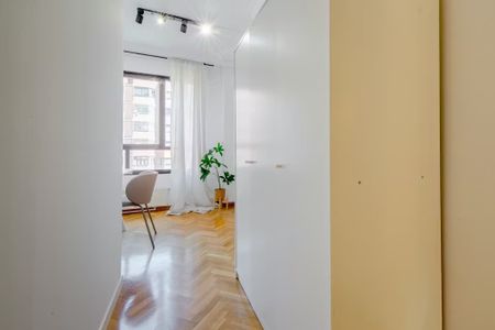 Calle Marqués de Lozoya, Madrid, Community of Madrid 28007 - Photo 5