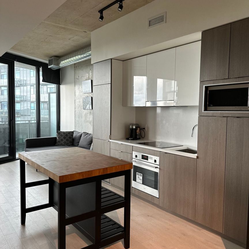 For Lease - 21 Lawren Harris Square Unit# 912, Toronto, Ontario - Photo 1