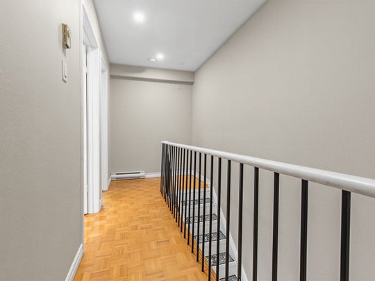 For Lease - 880 Broadview Avenue Unit# 2, Toronto, Ontario - Photo 1