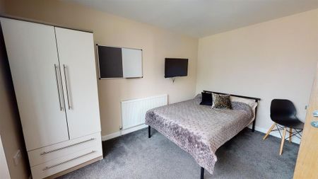 5 bedroom house to rent - Photo 3