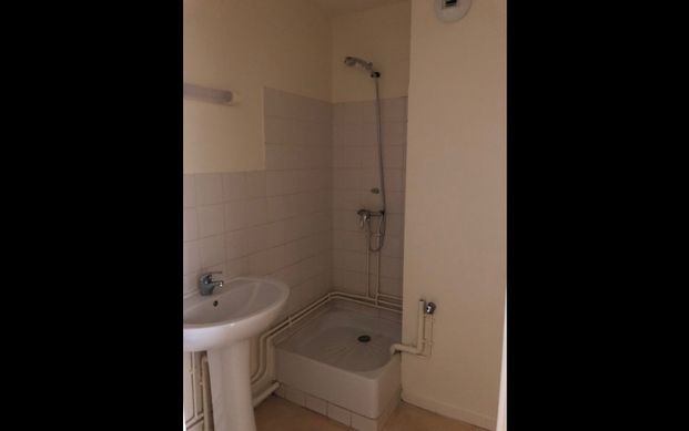 Location Appartement 5 pièces 88 m² La Châtre - Photo 1