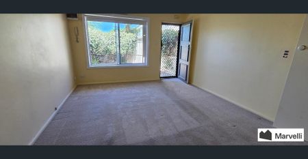 Chic Light-Filled Apartment in the Heart of Mentone. - Photo 3