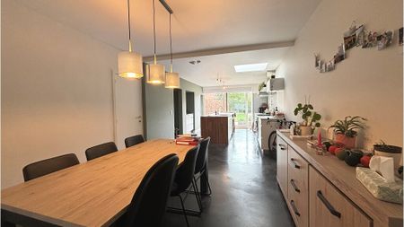 Vernieuwde 3-slaapkamerwoning met Tuin te huur in Sint-Kruis Brugge - Photo 4