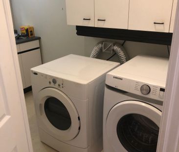 For Lease - 200 Holland Court Unit# 102, Bradford West Gwillimbury,... - Photo 4