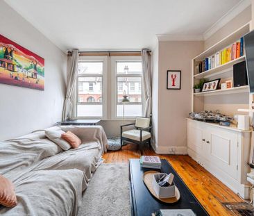 2 bedroom maisonette to rent - Photo 2