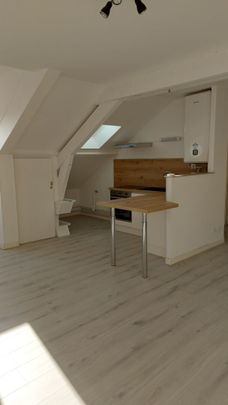 Proche commerces, appartement T3 rénové - Photo 1