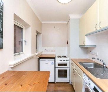 1 bedroom apartment to rent The Royals, High Street, Guildford, GU1 - Photo 1