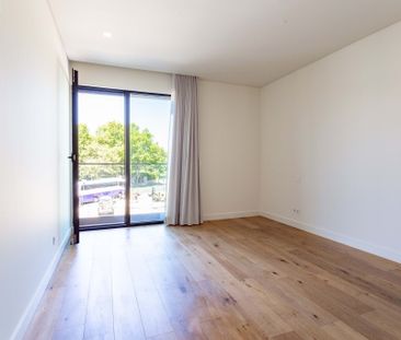 3+1 bedroom apartment in the center of Cascais - Photo 3