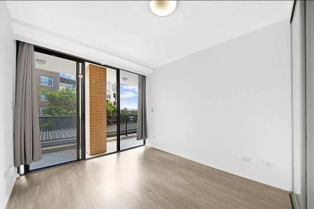 145/1 Brown Street, Ashfield - Photo 4