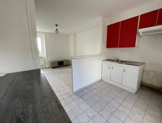Location Studio 1 pièces 14 m2 à Niort - Photo 3