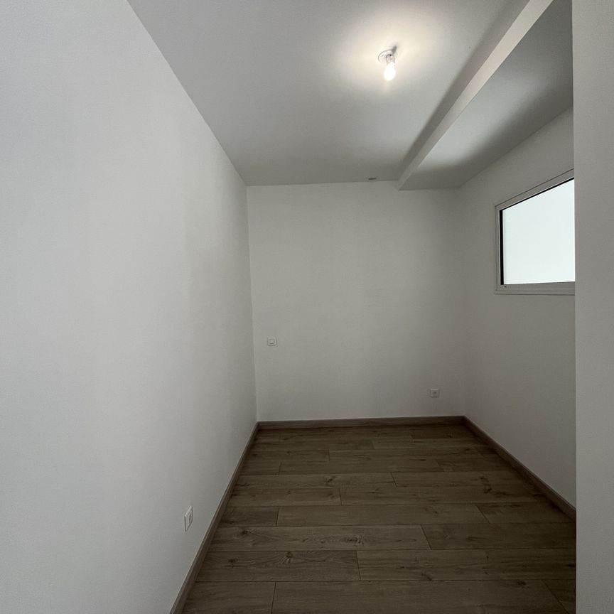 GRAND T2 AVEC BUREAU ET BALCON - CENTRE VILLE - Photo 1