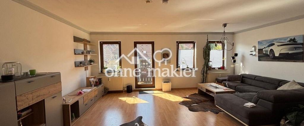 Charmante 2-Zimmer-Maisonettewohnung im Grünen mit Südbalkon, EBK und Stellplatz - Photo 1