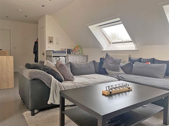 APPARTEMENT met 1 slaapkamer - Photo 1