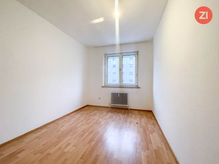3- Zimmer Wohnung mit Küche und Loggia - Photo 4