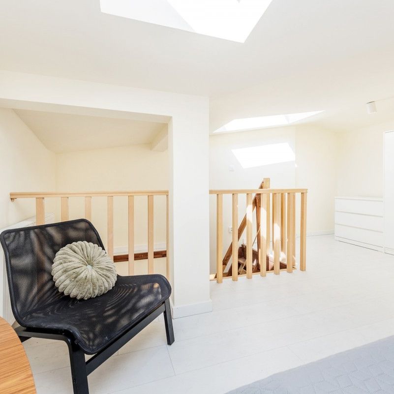 2-poziomowe mieszkanie z klimatyzacją – ul. Plater - Zdjęcie 1