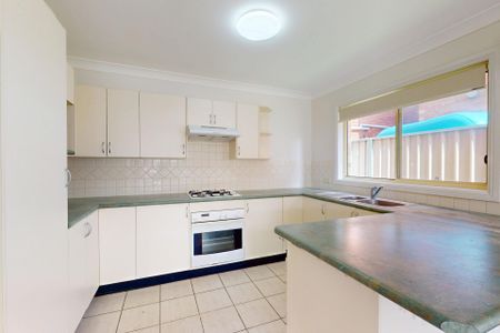 2/13 Myra Street, East Maitland NSW 2323 - Photo 5