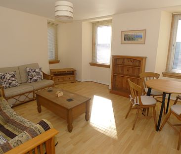 Property to let in Dundee - Photo 2