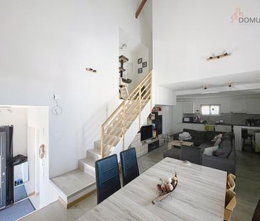 For rent in Courgenay - Renovated apartment with character - Foto 1