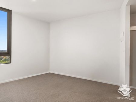 17th Floor City and River Views - Photo 3