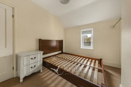 2 bedroom semi-detached house to rent - Photo 2