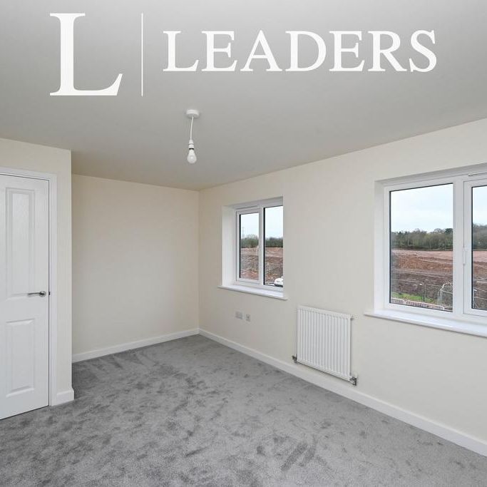3 bedroom semi-detached house to rent - Photo 1