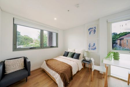 Large studio - Photo 4