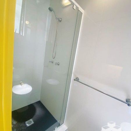 Furnished Studio Including Bills - Photo 4