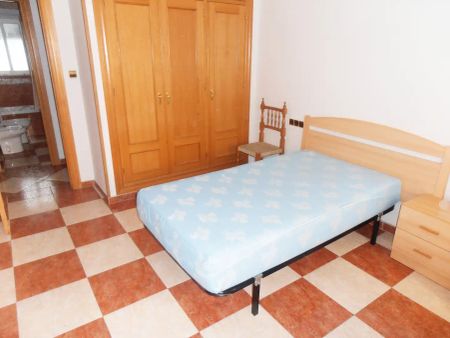 Piso de alquiler en Calle Valle Inclán, 2, Camino de Ronda - Photo 5