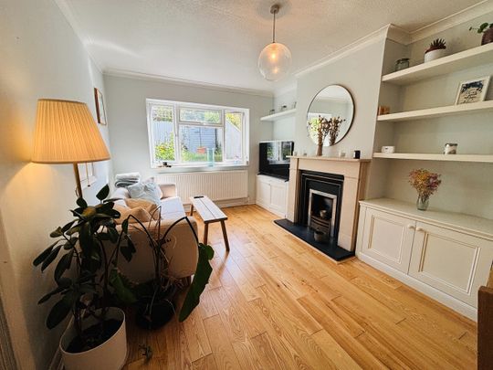 2 Bed Flat, Spurgeon Road, SE19 - Photo 1