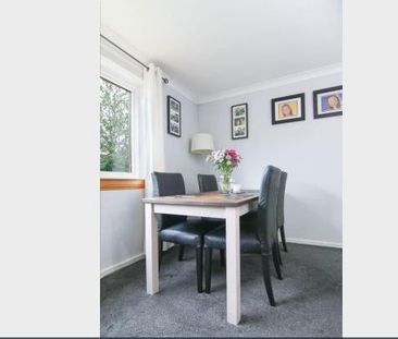 Firrhill Drive, Edinburgh, EH13 9EU - Photo 2