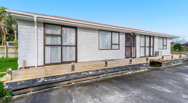 3 Bedroom House - Photo 1