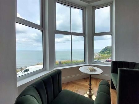 Blenheim Terrace, Scarborough, YO12 - Photo 4