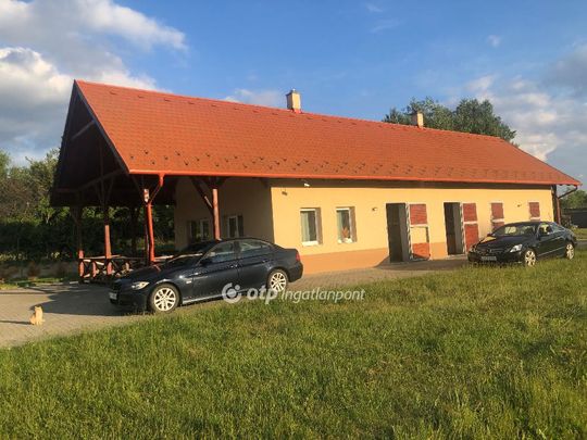 Felsőgöd, Pest, 2132 - Fotó 1