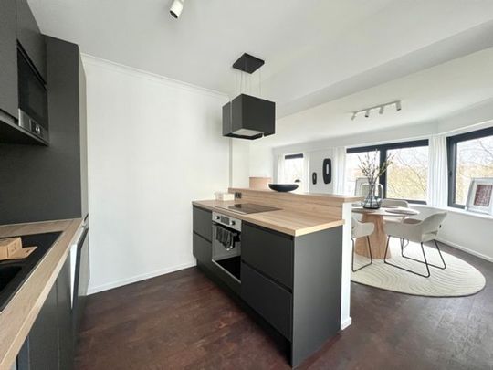 Appartement te huur - Photo 1