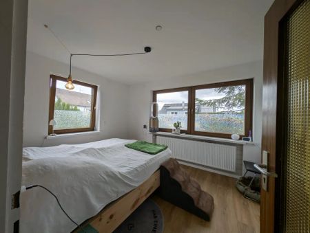 Geräumige Doppelhaushälfte mit schönem großen Garten, frei ab Januar 2026! - Photo 3