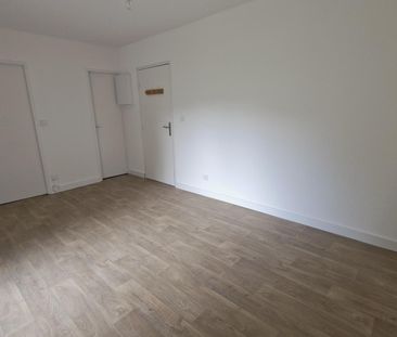 Location Appartement 1 pièce 21m² LA CROIX VALMER 83420 - Photo 6