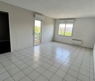 Appartement T2 bis - Proche lycée Saint- Jacques de Compostelle - Photo 2