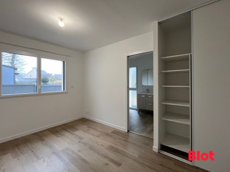 Location Maison 6 pièces 137m² BEDEE 35137 - Photo 2