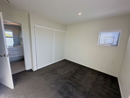 3/15 Waltham Road, Sydenham - Photo 4